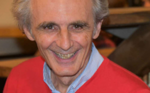 Transe Relationnelle. Editorial du Dr Julien BETBEZE. Revue Hypnose et Thérapies Brèves 62 Transe Relationnelle. Editorial du Dr Julien BETBEZE. Revue Hypnose et Thérapies Brèves 62