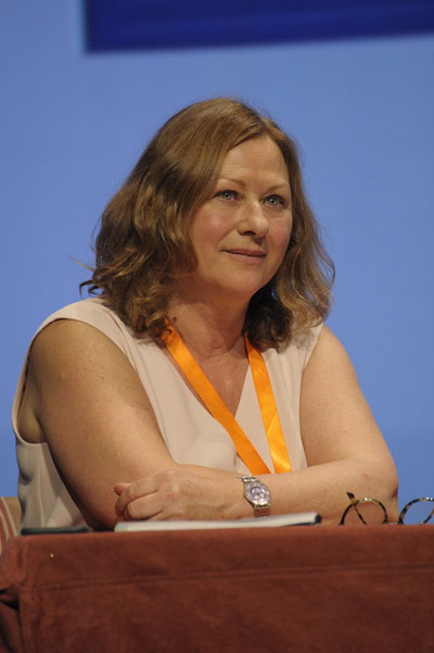 Dr Isabelle NICKLES
